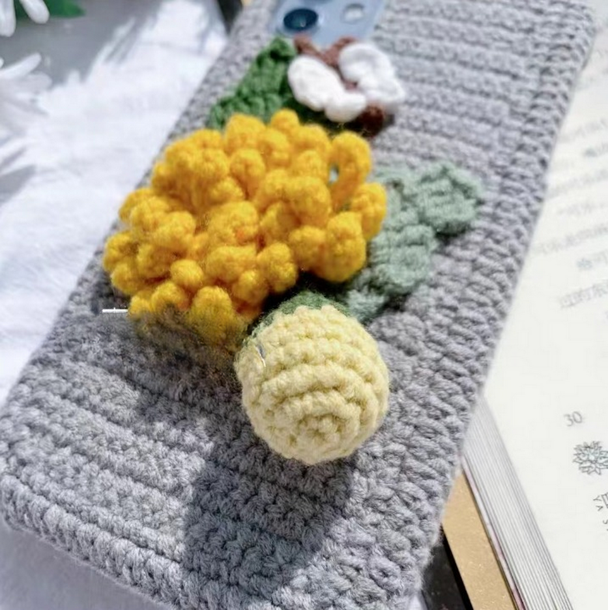 Flower DIY Knitted Phone Case Finished Handmade Customized