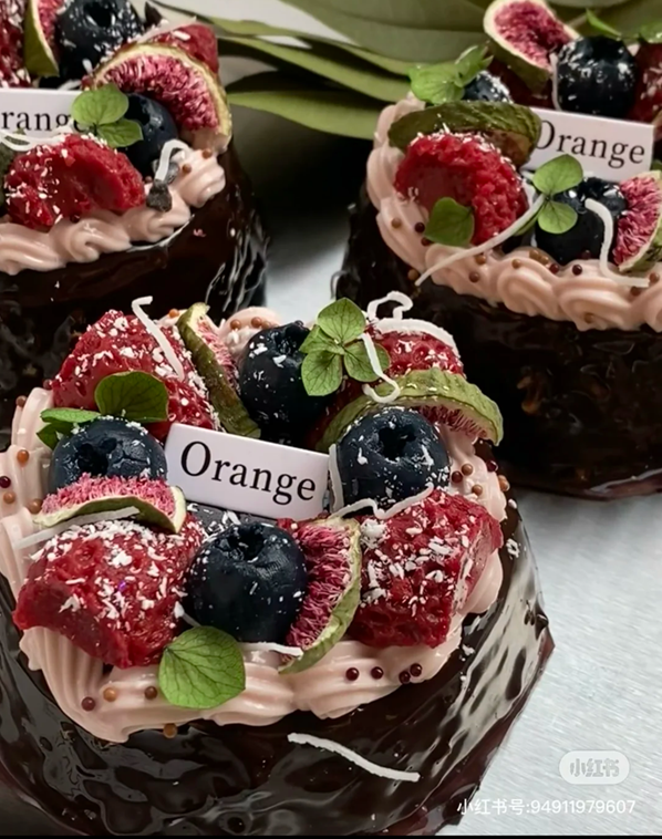 Handmade Chocolate Cake Food Taba Squishy Squeezable Relaxing Relief Fidget Toys